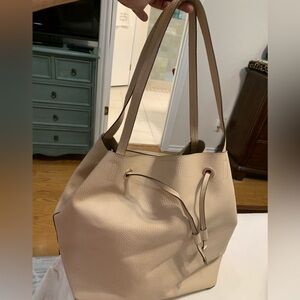 Great Big light Beige Tote Hobo Bag PreOwned light wear on handles